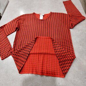 DESIGNERS ORIGINAL Women's 100% Acrylic Houndstooth Long Sleeves Knit Sweater